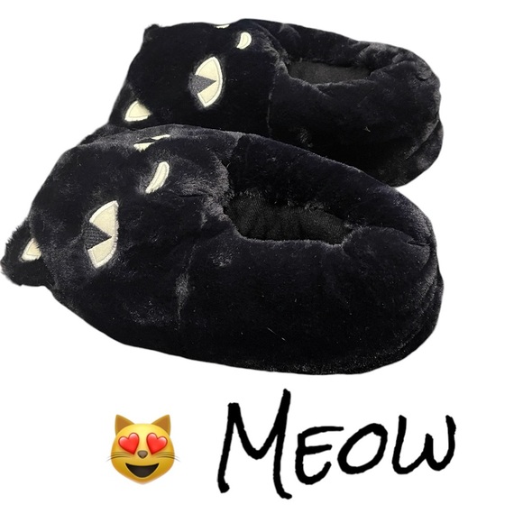NWT. Rainbow Daze Cat or 🍸 Martini slippers size 7-8 w  Nordstrom‘s brand - Picture 3 of 9